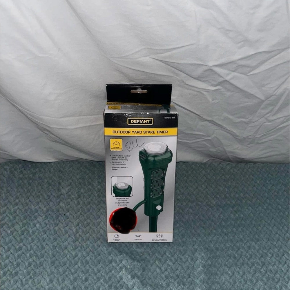 Defiant Outdoor Yard Stake Timer - Picture 2 of 2